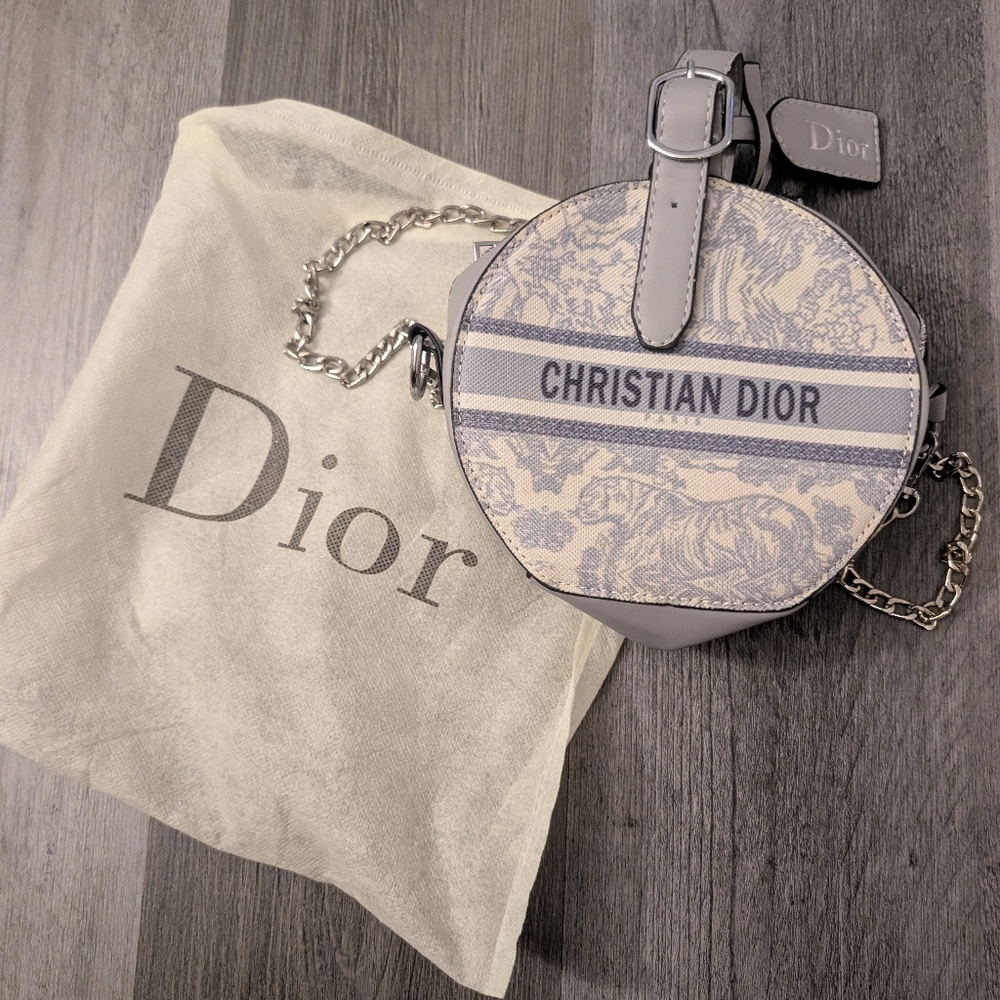 D*or Elegant Gray Crossbody Bag